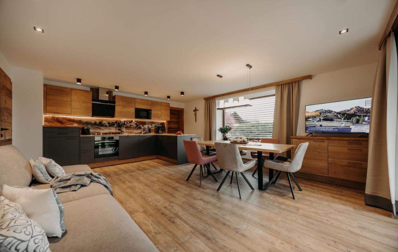 Alpin Apartement G'Ret Flachau Exterior photo